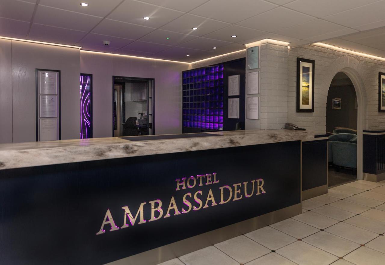 Hotel Ambassadeur Saint Clement Esterno foto