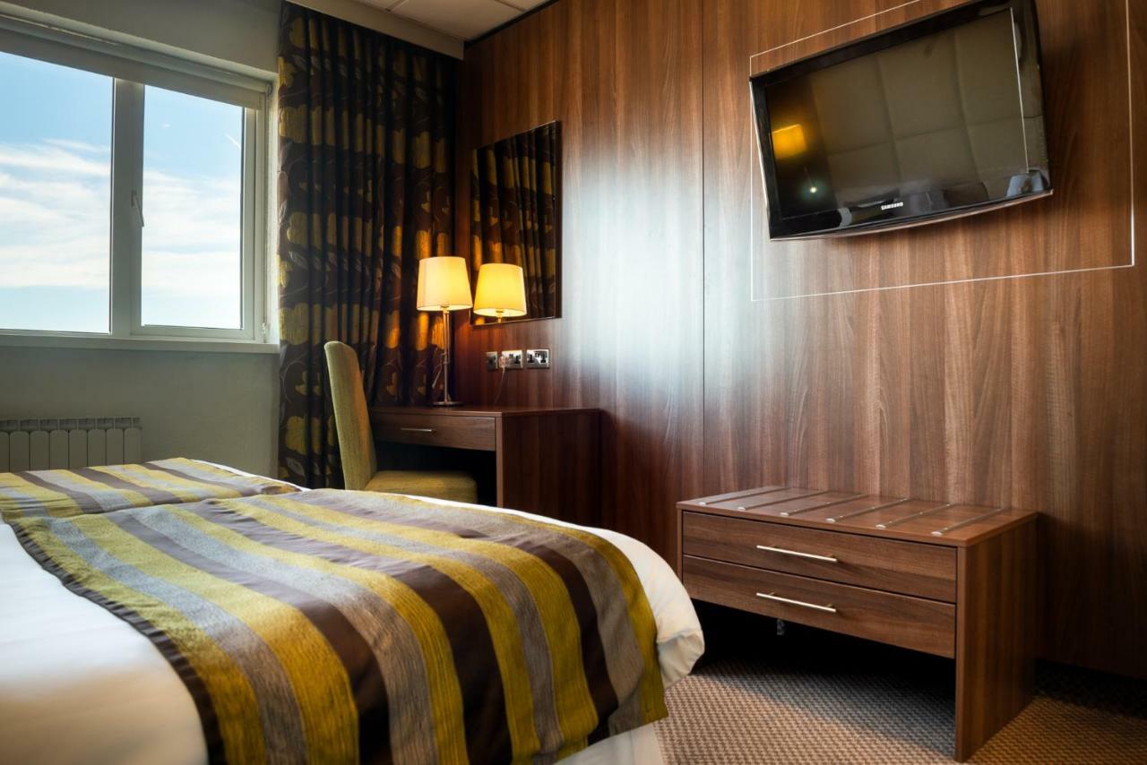 Hotel Ambassadeur Saint Clement Esterno foto