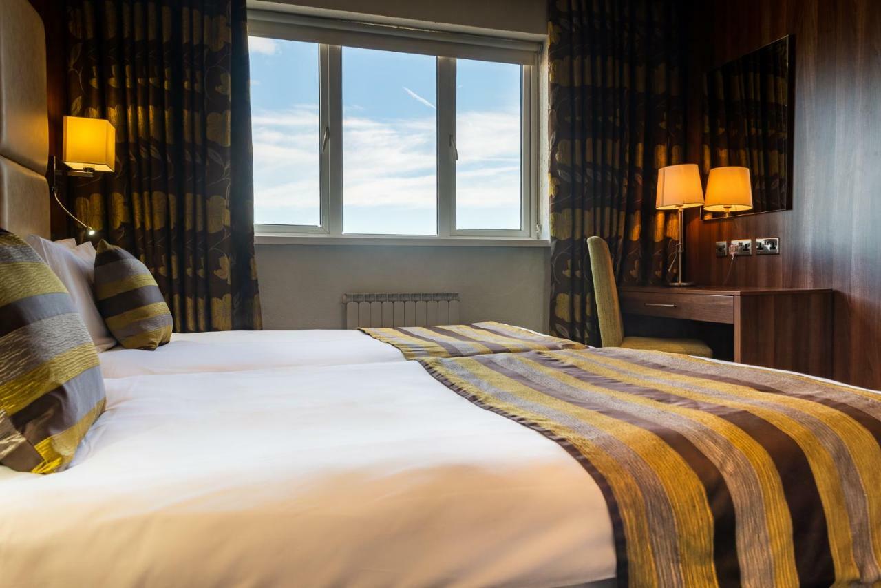 Hotel Ambassadeur Saint Clement Esterno foto